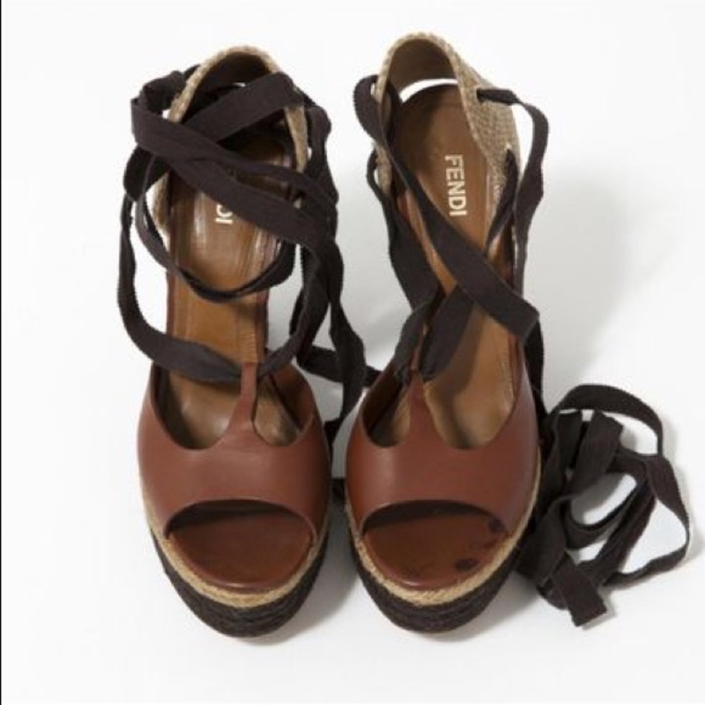 FENDI wedges. - Picture 2 of 5
